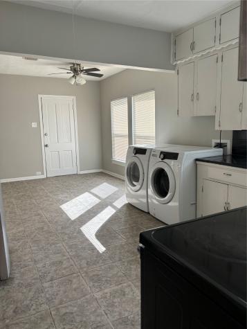 1411 W 34th Street Houston TX 77018