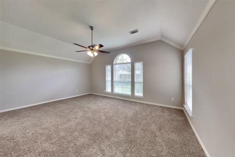 3822 Pin Oak Drive S Pearland TX 77581