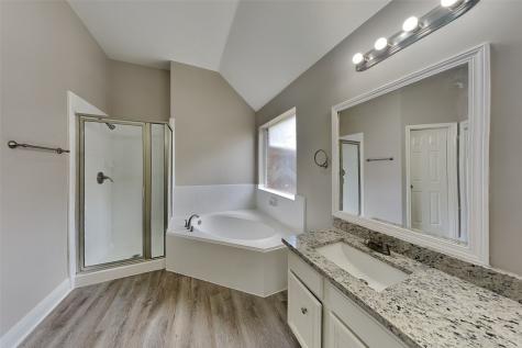 3822 Pin Oak Drive S Pearland TX 77581
