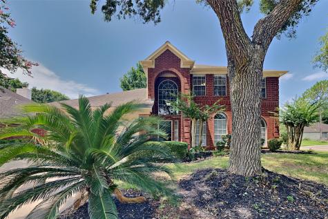 3822 Pin Oak Drive S Pearland TX 77581
