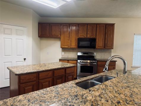3623 Pine Valley Drive Pearland TX 77581