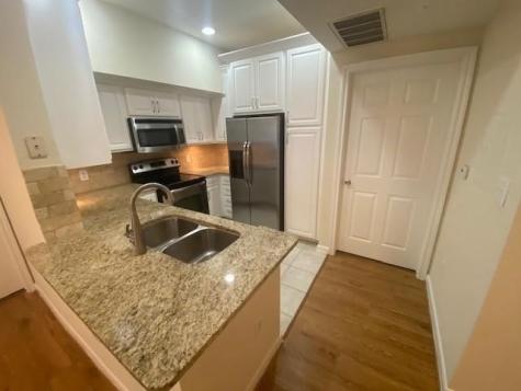 1901 Post Oak Park Drive 13304 Houston TX 77027