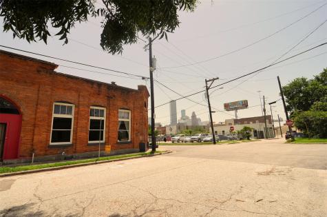 1310 Nance Street A Houston TX 77002