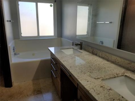 10434 N Fallen Bough Drive Houston TX 77041