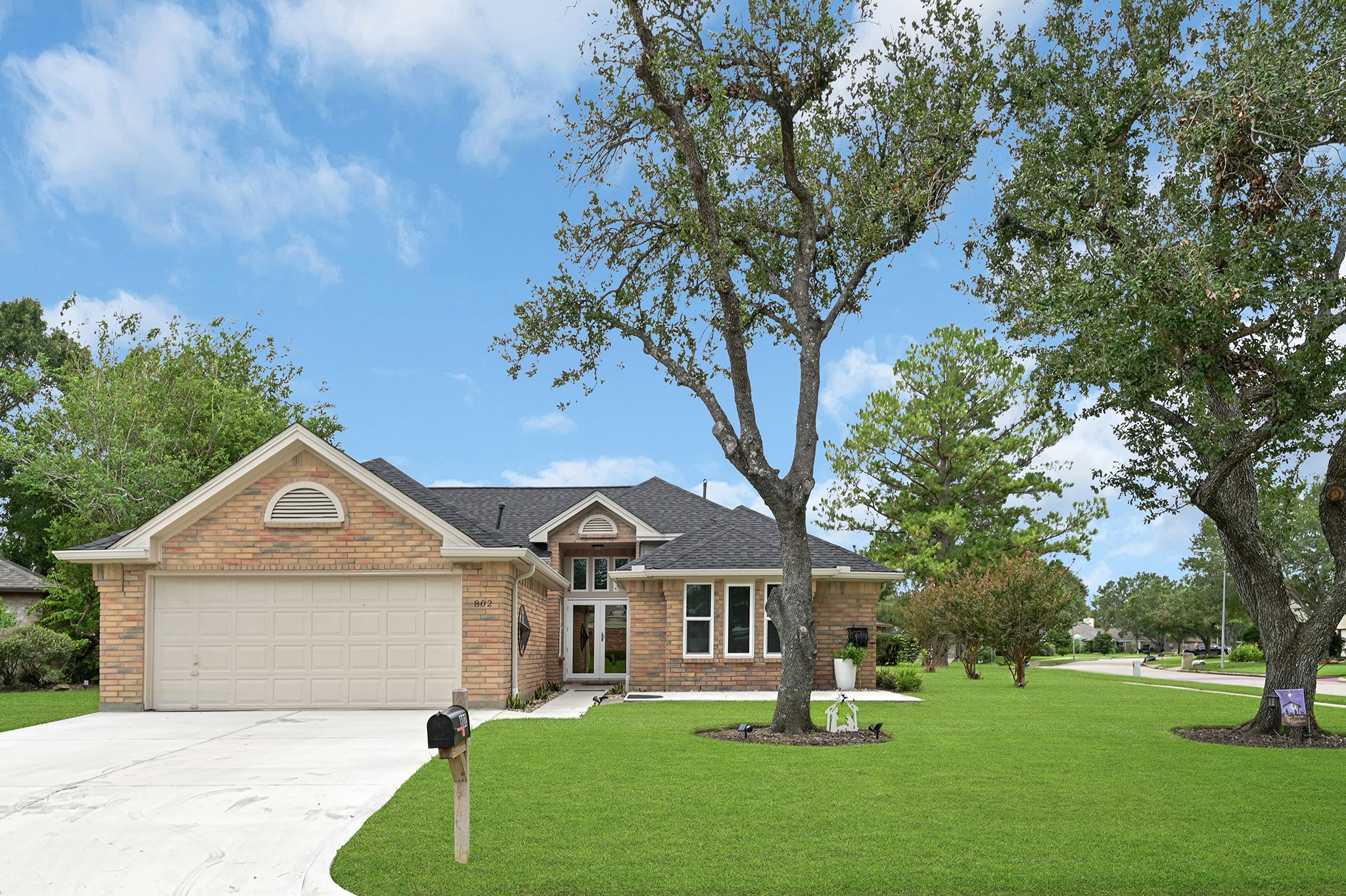 802 Birchview Court Pearland TX 77584
