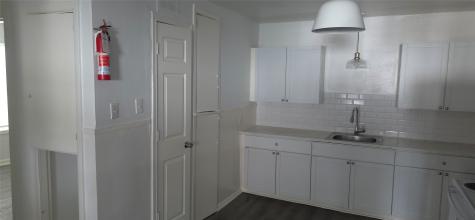2811 Iola Street 8 Houston TX 77017