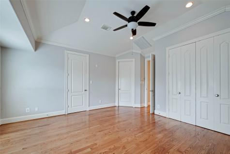 1916 Greenwich Place Drive Houston TX 77019
