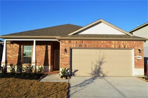 8139 Running Brook Lane Richmond TX 77469
