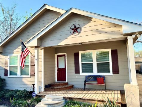 1015 E 23rd Street Houston TX 77009