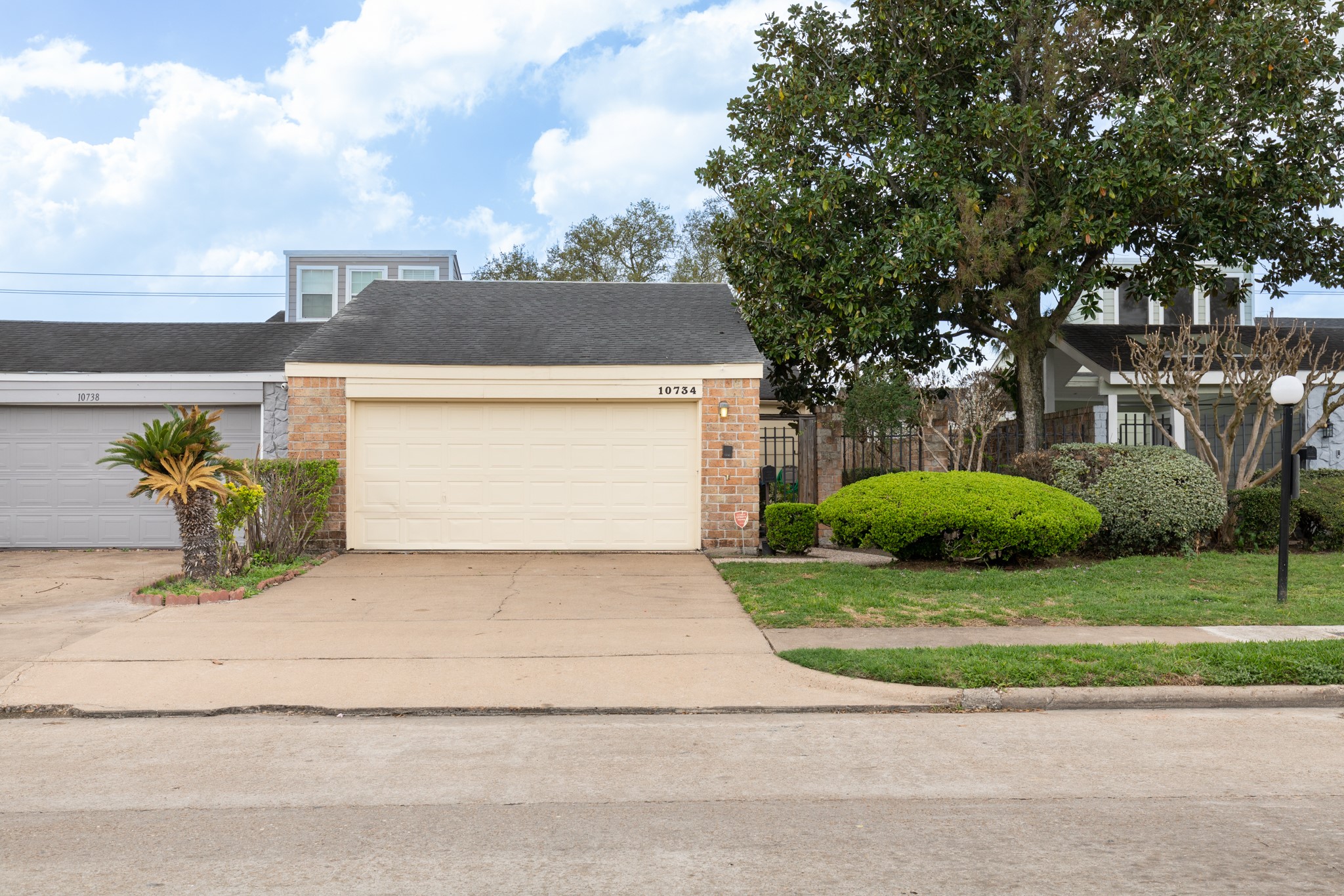 10734 Sandpiper Drive Houston TX 77096