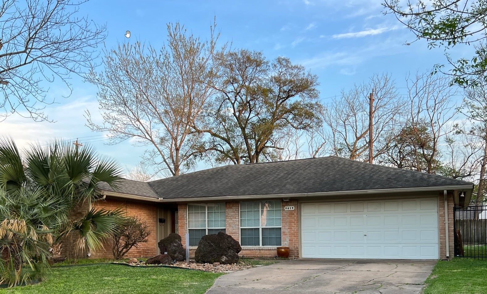 9619 Beverlyhill Street Houston TX 77063