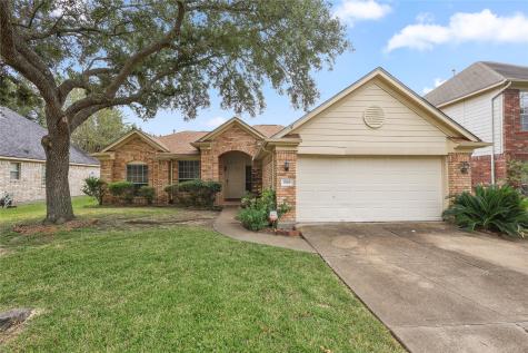 17819 Scenic Oaks Drive Richmond TX 77407
