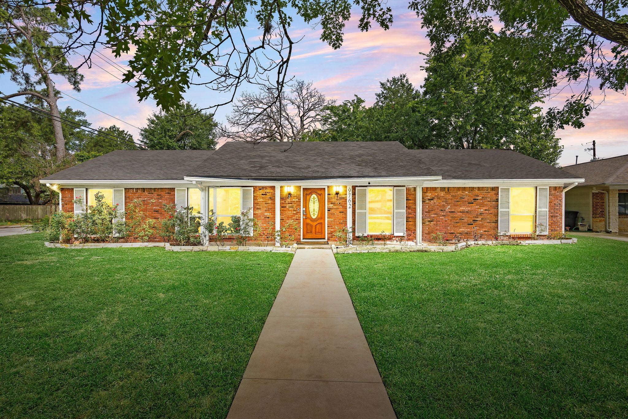 9762 Tappenbeck Drive Houston TX 77055