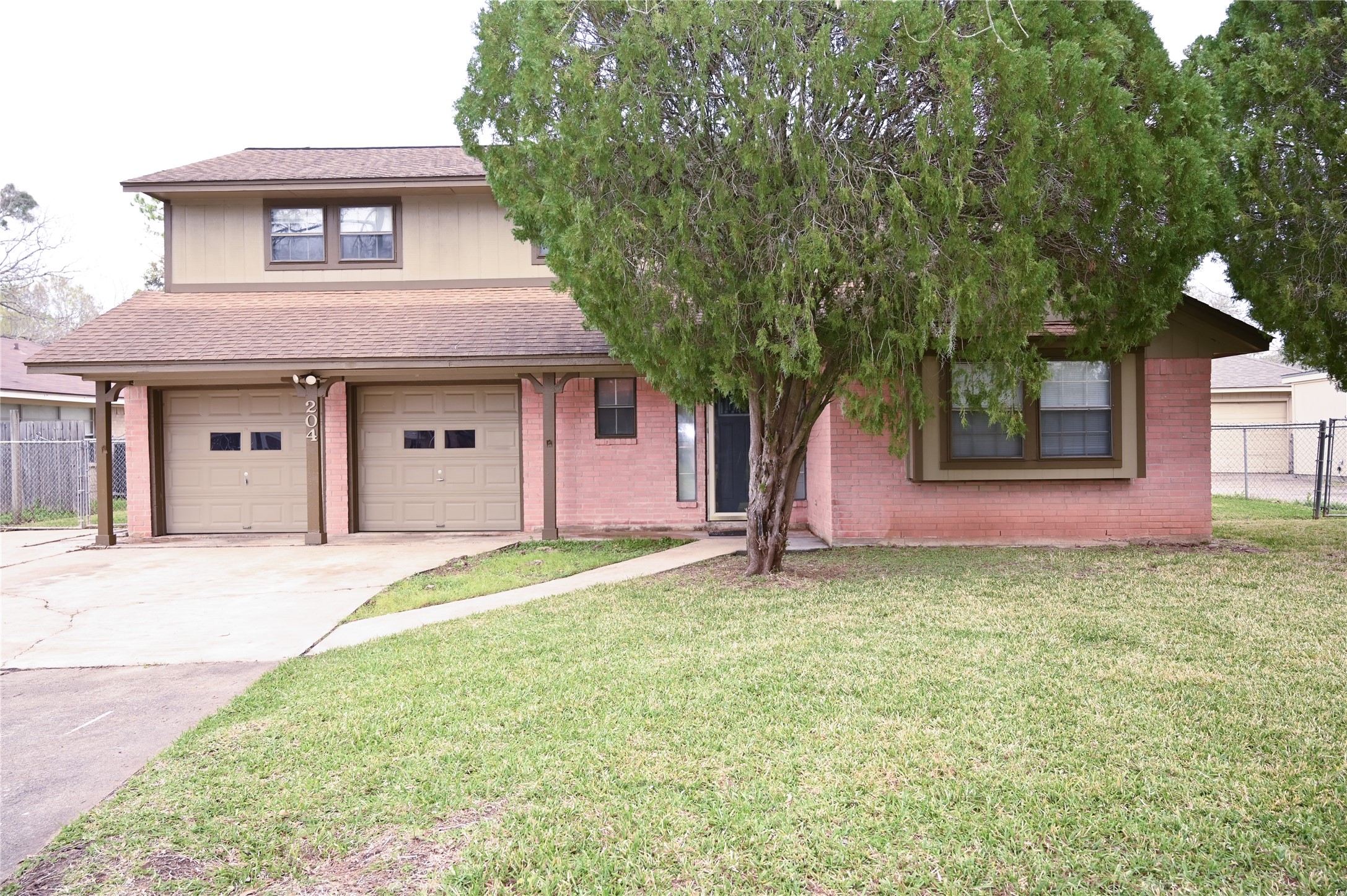 204 Banyan Street Lake Jackson TX 77566