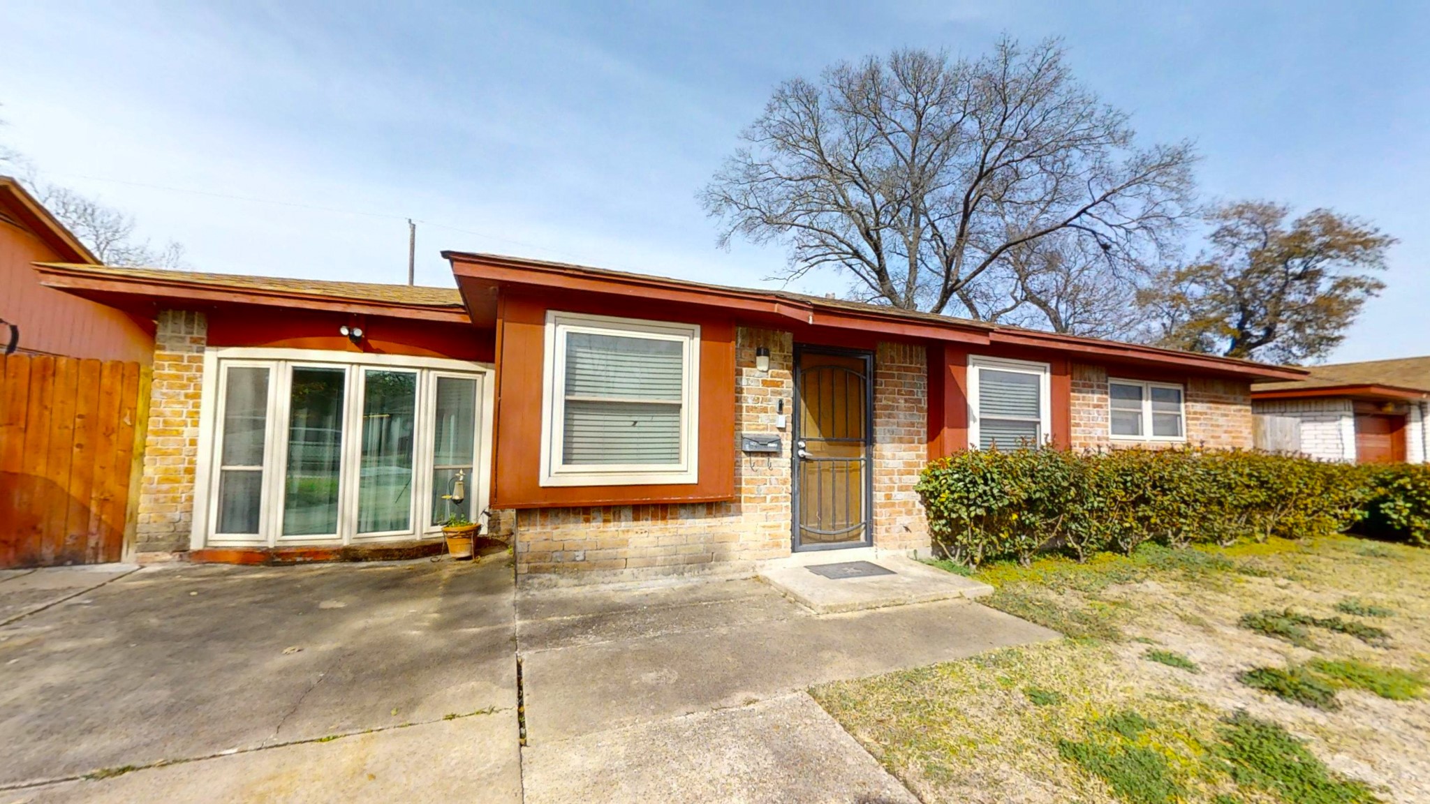 9623 Coahuila Street Houston TX 77013