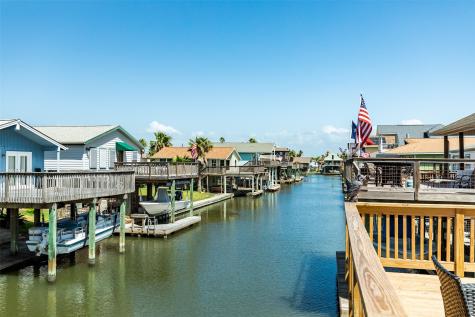 4421 Pelican Road Jamaica Beach TX 77554