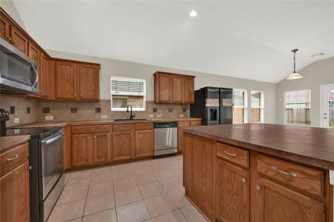 17218 Hollow Sands Court Houston TX 77084