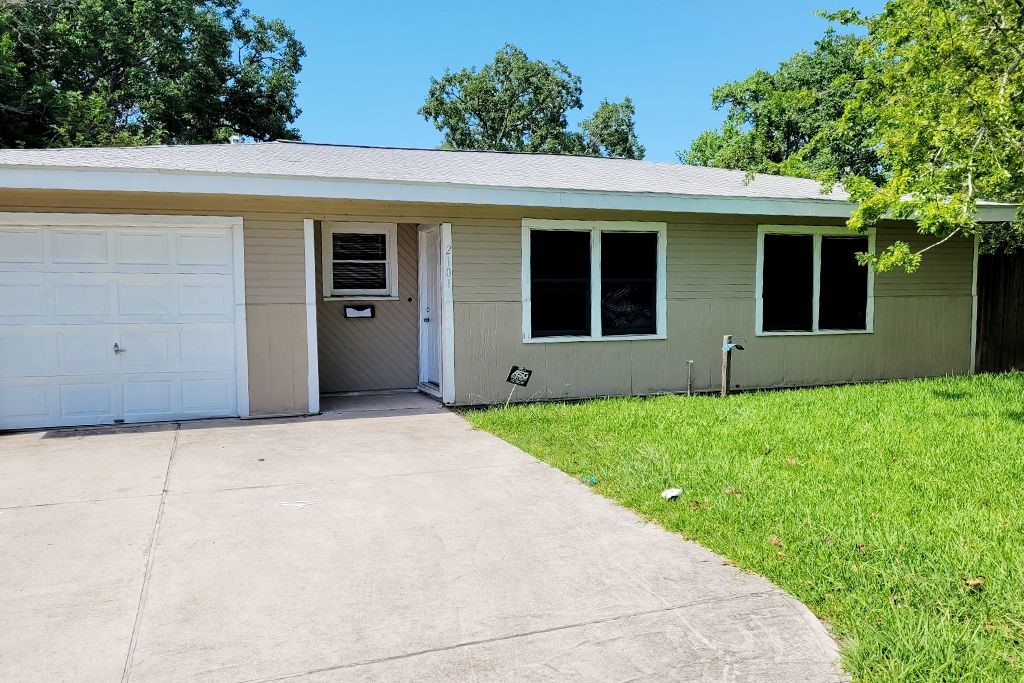 2101 Glendale Street La Marque TX 77568