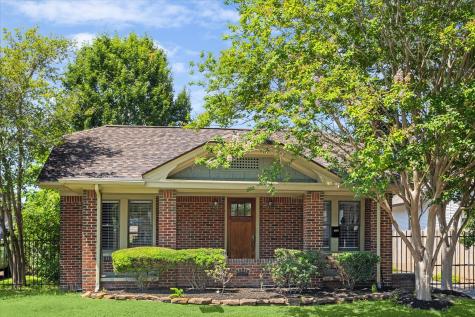 1131 W Melwood Street Houston TX 77009