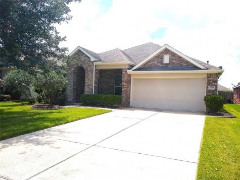 3651 Raintree Village Drive Katy TX 77449