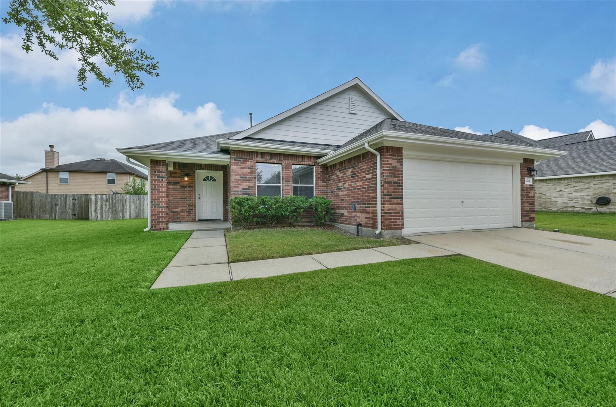 4204 Leisure Lane Pearland TX 77584