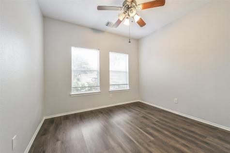 4204 Leisure Lane Pearland TX 77584