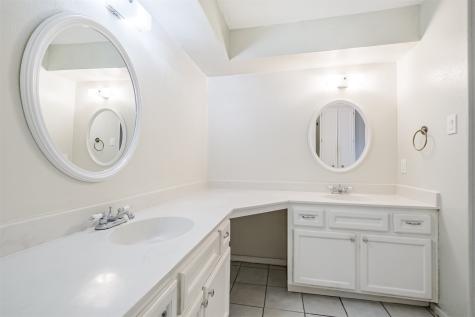 13910 Locke Lane Houston TX 77077
