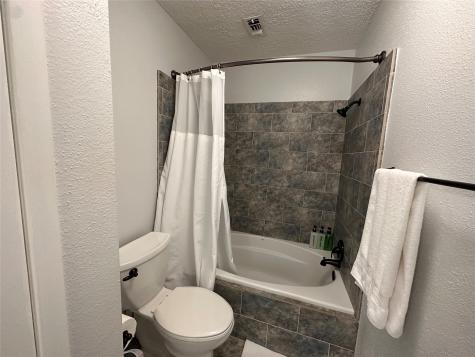 13821 Hollowgreen Drive Houston TX 77082