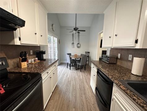 13821 Hollowgreen Drive Houston TX 77082
