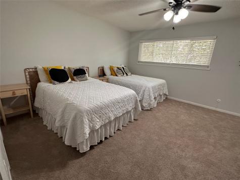 13821 Hollowgreen Drive Houston TX 77082