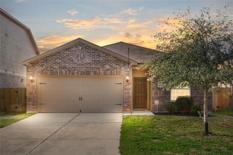32527 Decker Creek Drive Pinehurst TX 77362