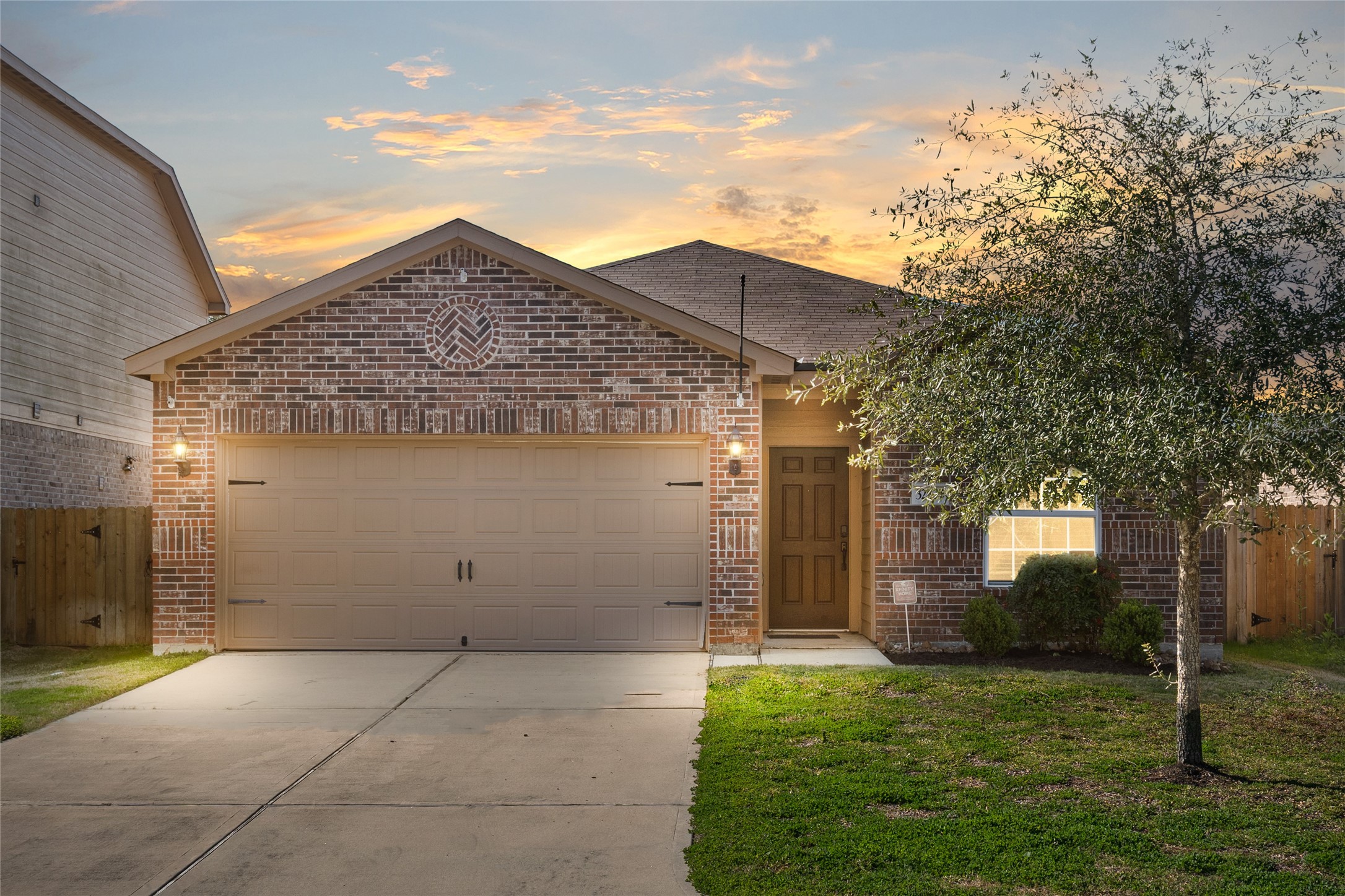 32527 Decker Creek Drive Pinehurst TX 77362