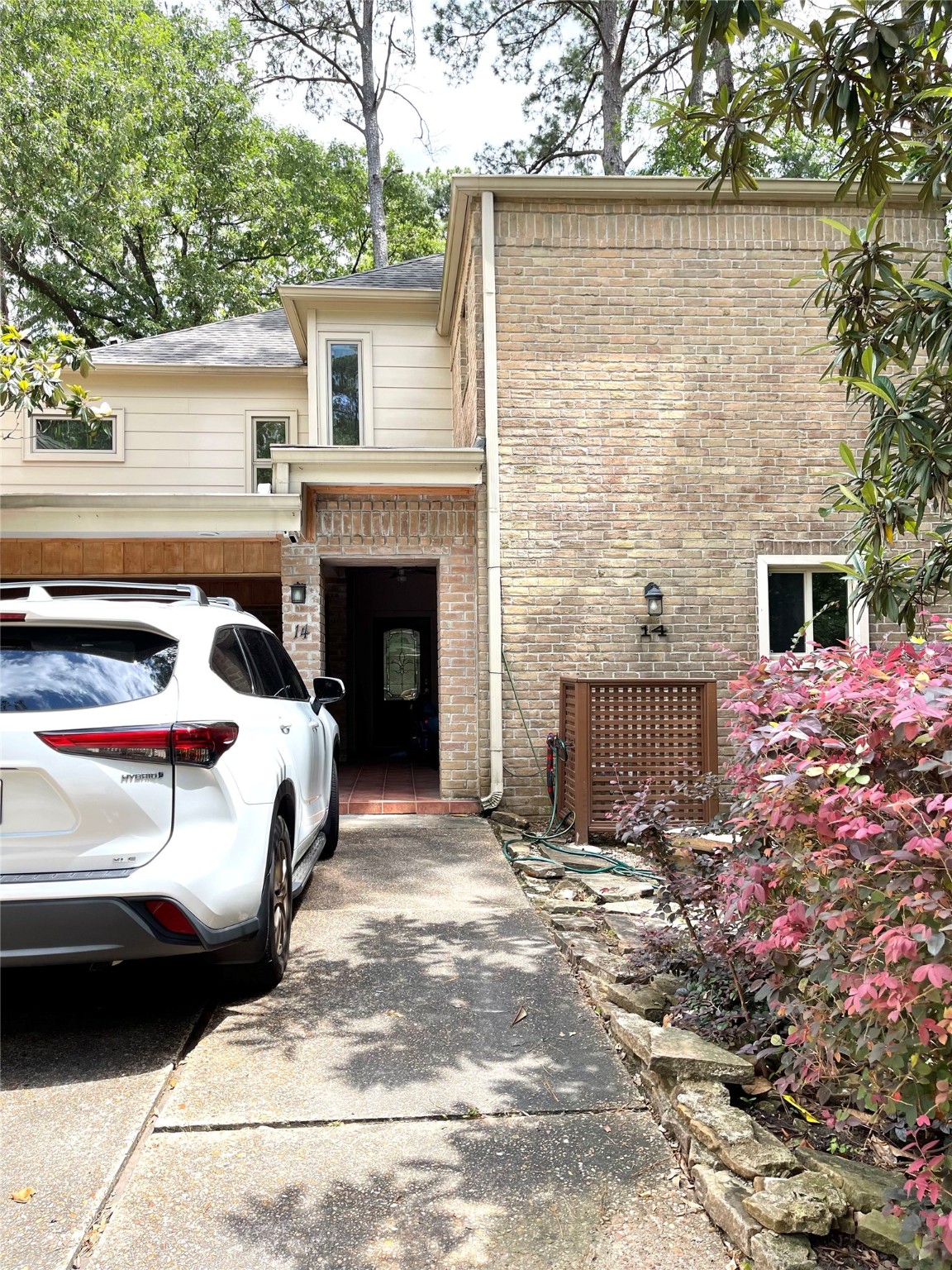 201 Vanderpool Lane 14 Houston TX 77024