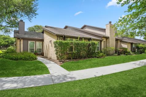2213 Broadlawn Drive Houston TX 77058