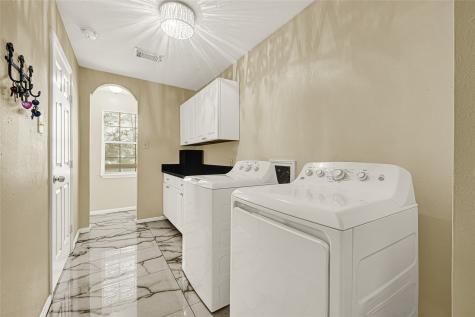1111 Belaya Lane Houston TX 77090