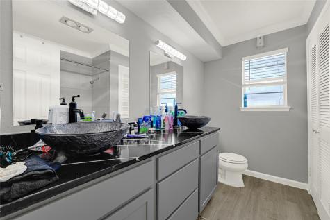 1111 Belaya Lane Houston TX 77090