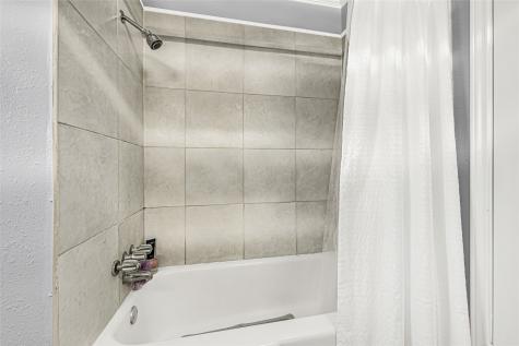 1111 Belaya Lane Houston TX 77090