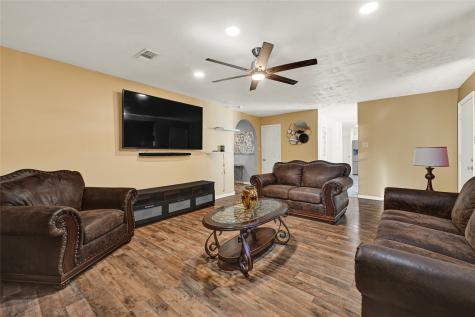 1111 Belaya Lane Houston TX 77090