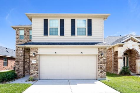 5203 Bay Lane Bacliff TX 77518