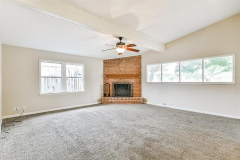 10 Maple Lane Galveston TX 77551