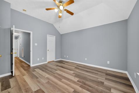 8253 Fuqua Gardens Drive Houston TX 77075