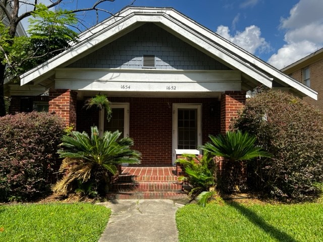 1654 Hawthorne Street Houston TX 77006