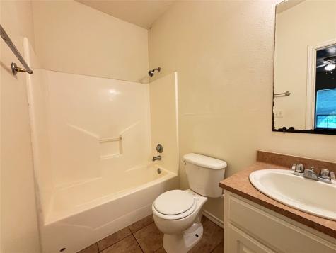 2455 Montgomery Road Huntsville TX 77340
