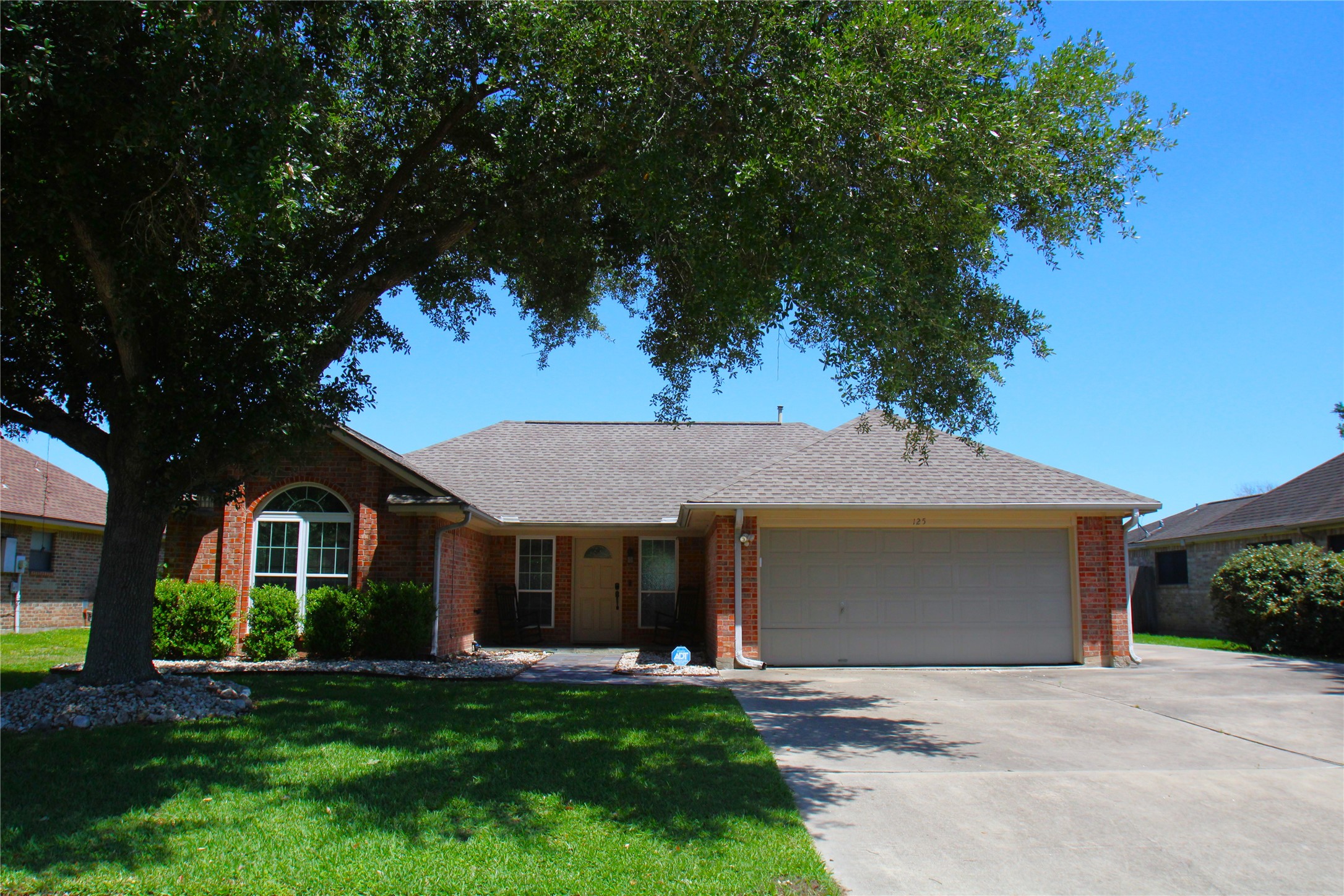 125 Bumelia Street Lake Jackson TX 77566
