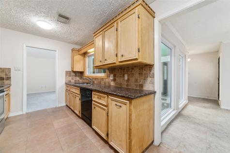302 Gentilly Drive Katy TX 77450
