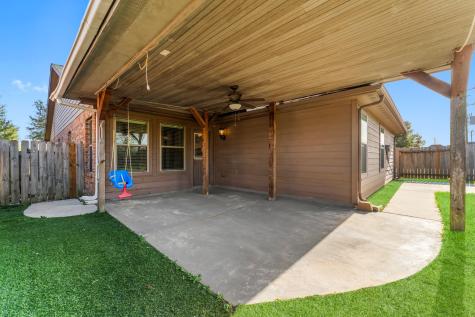 3103 Lockeridge Village Drive Spring TX 77386