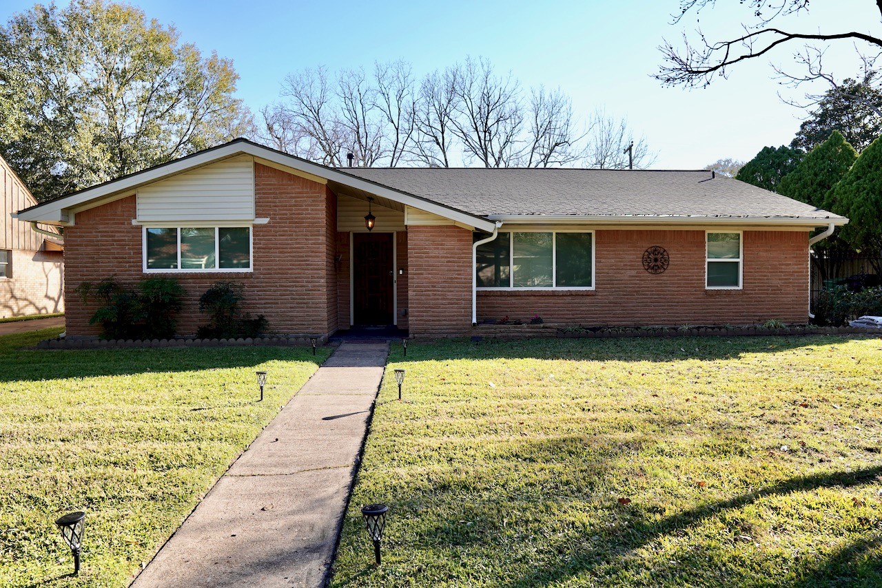 5715 Portal Drive Houston TX 77096
