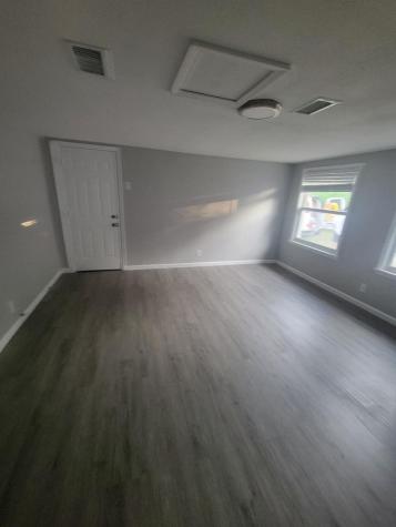 610 Garrett Street Liberty TX 77575
