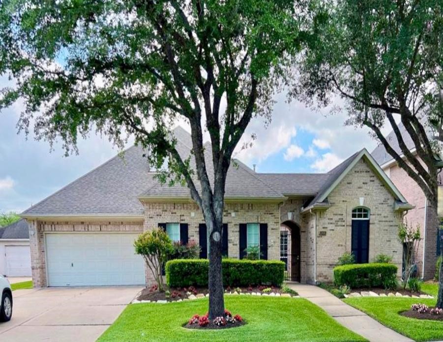 1806 Rock Spring Court Sugar Land TX 77479