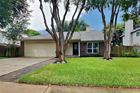 3912 Ashwood Drive Pearland TX 77584